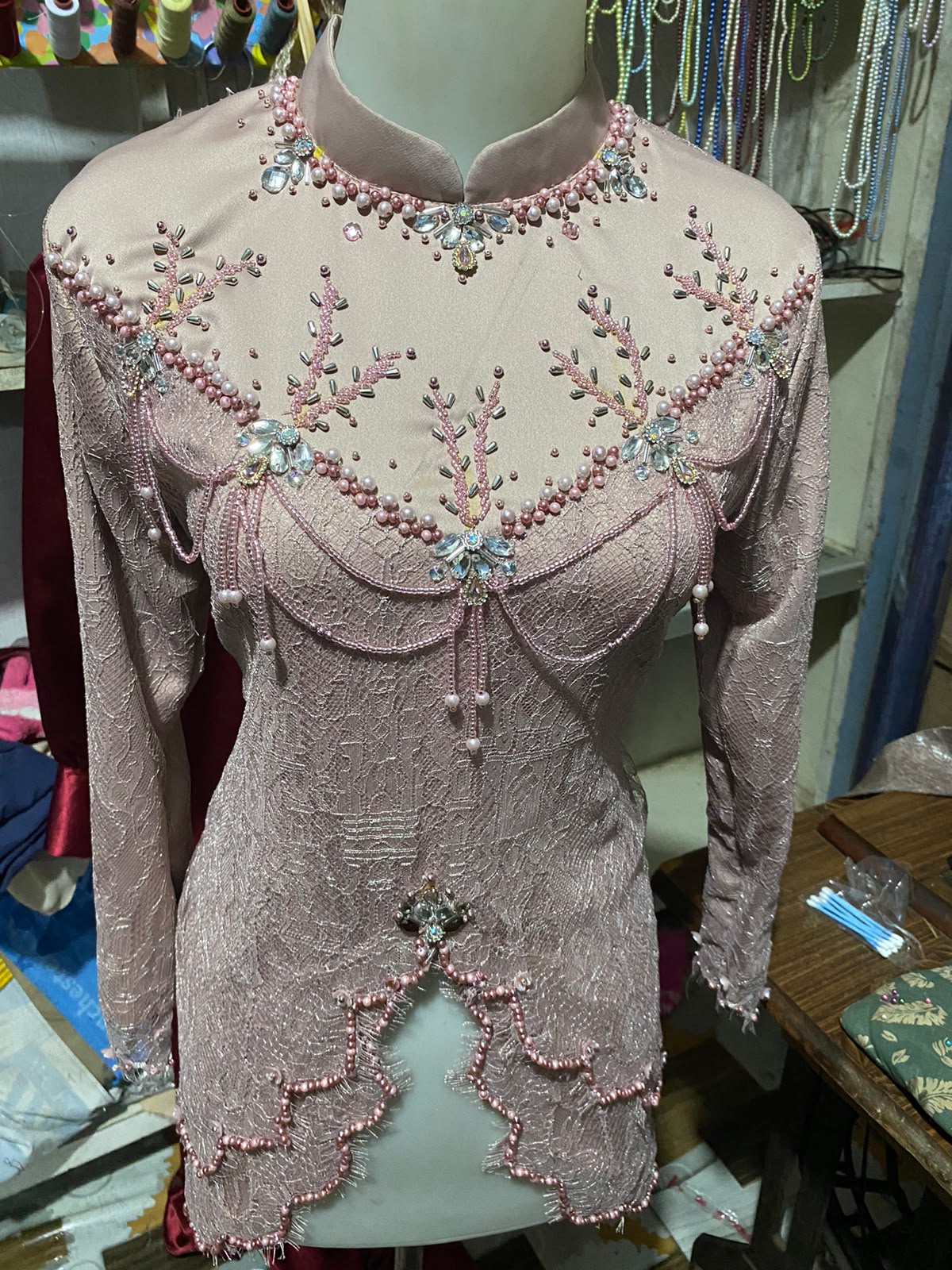 Kebaya custom jahit Blang Bintang
